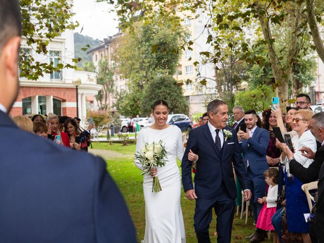 La boda de María y Pablo en Solares, Cantabria 10