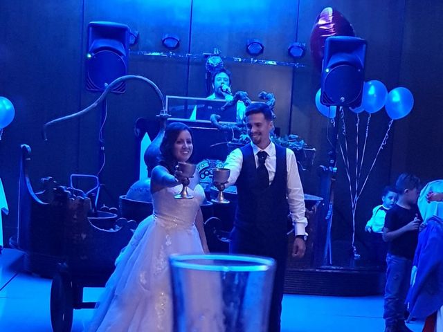 La boda de Juan y Tamara  en Badalona, Barcelona 11