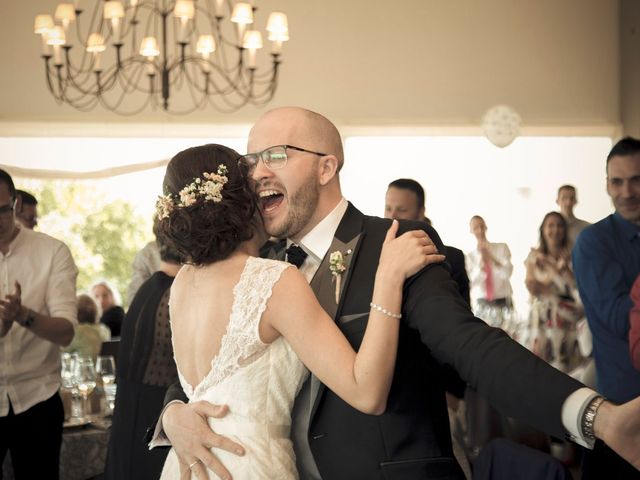 La boda de Guillermo y Sara en Castelló/castellón De La Plana, Castellón 25