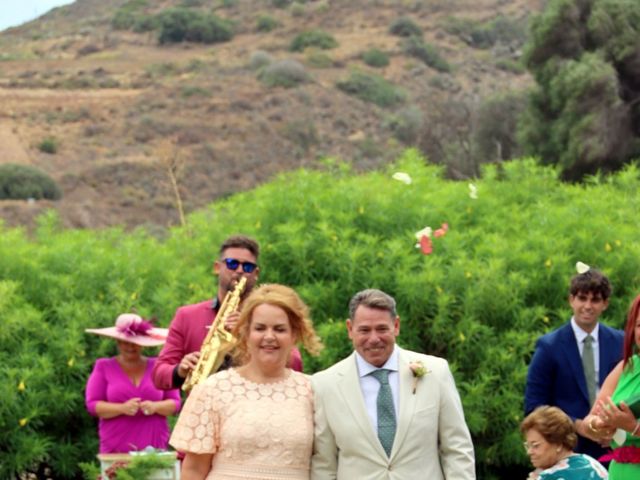 La boda de José y Inma en Centro De Los Hoyos, Las Palmas 6