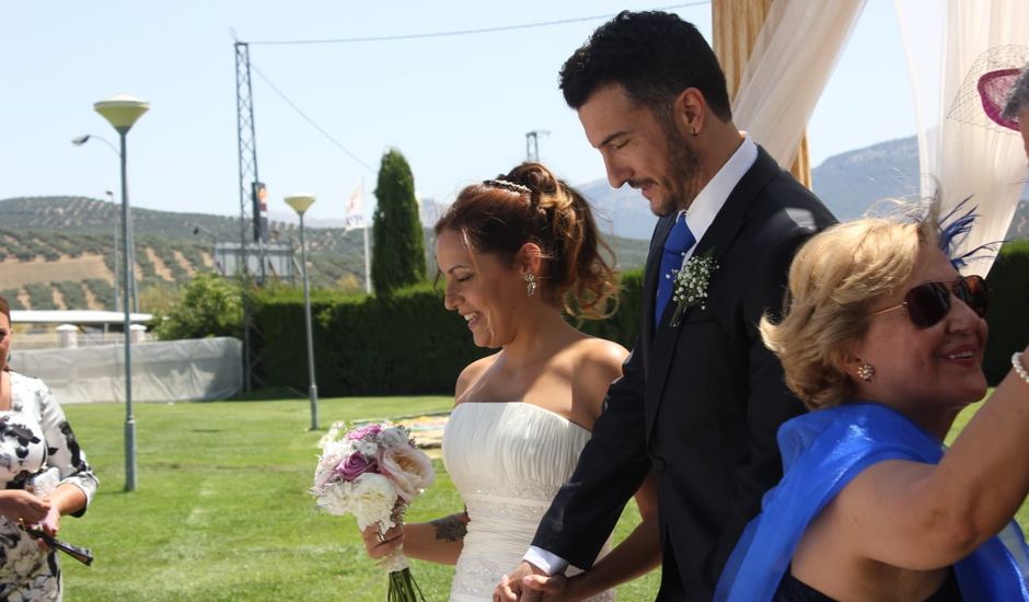 La boda de Iván y Mari en Villanueva Del Rosario, Málaga