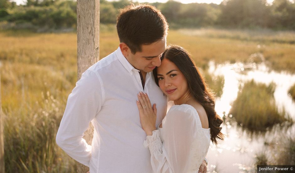La boda de Andrés y Diva en Valencia, Valencia