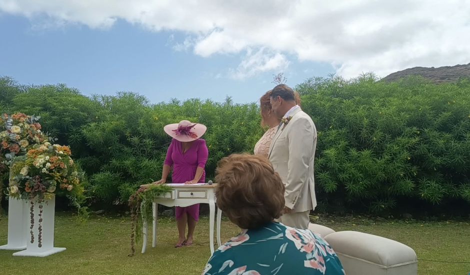 La boda de José y Inma en Centro De Los Hoyos, Las Palmas
