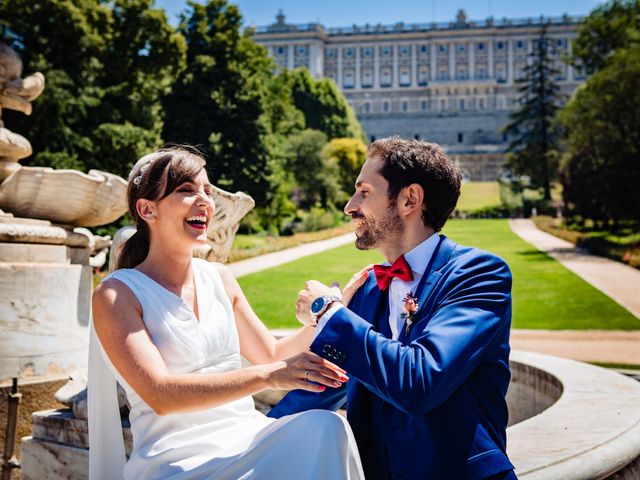 La boda de Guillermo y Laura en Madrid, Madrid 22