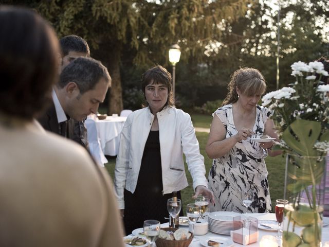 La boda de Juan y Natalia en Huarte-pamplona, Navarra 32