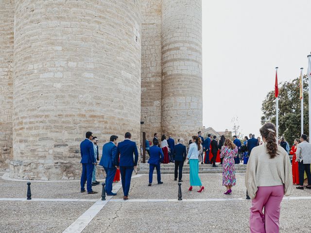 La boda de Ismael y Isabel en Fuensaldaña, Valladolid 60