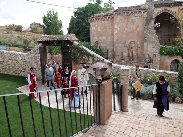 La boda de Javi y Almudena en Ayllon, Segovia 6