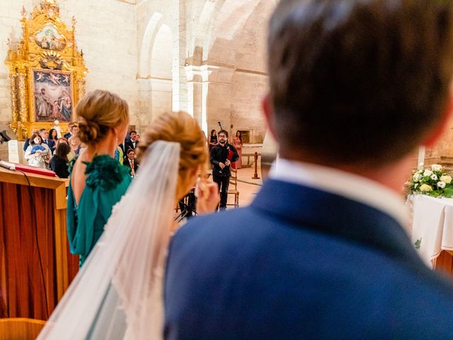 La boda de Marco y Cristina en San Bernardo, Valladolid 46