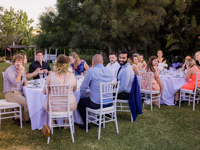 La boda de James y Hannah en Marbella, Córdoba 42