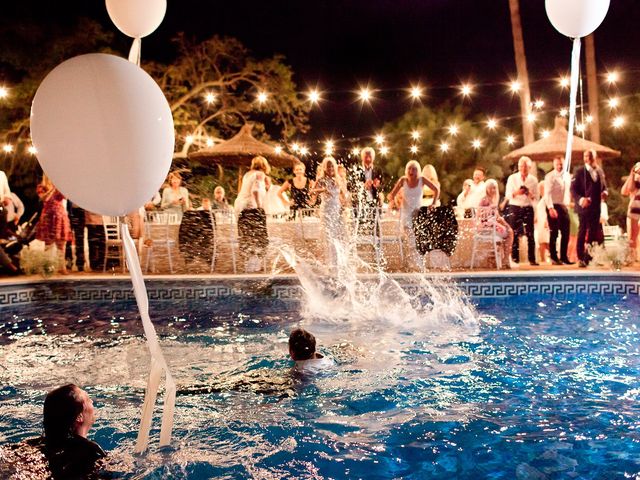 La boda de James y Hannah en Marbella, Córdoba 53