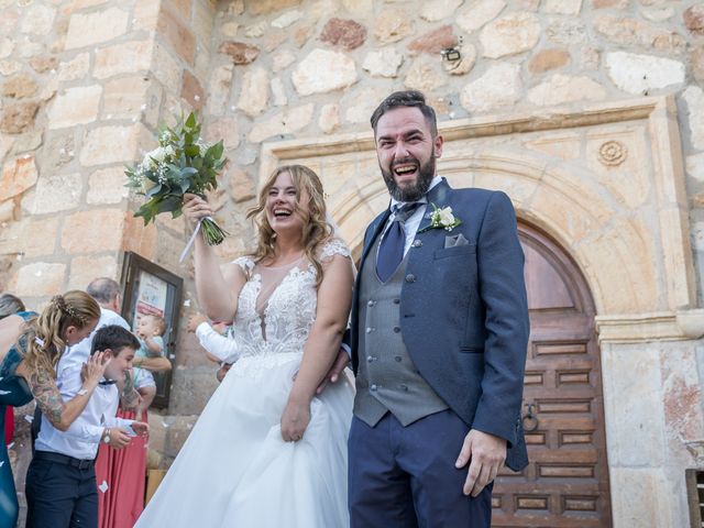 La boda de Miguel Ángel y Pilar en El Molar, Madrid 29