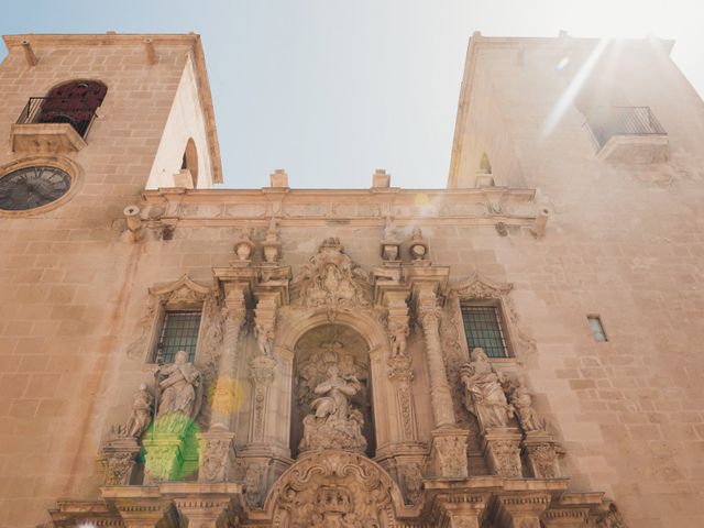 La boda de Andrea y Sara en Alacant/alicante, Alicante 20