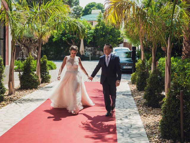 La boda de Andrea y Sara en Alacant/alicante, Alicante 38