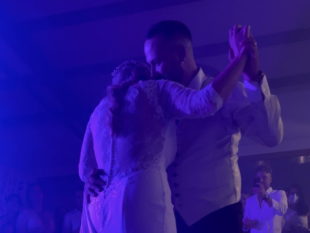 La boda de Carlos y Mª Carmen en El Raposo, Badajoz 27