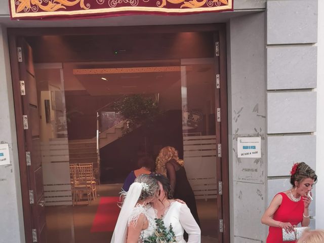 La boda de Isabel y Yolanda en Nueva Carteya, Córdoba 1