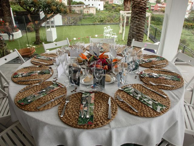 La boda de Leo y Ita en La Victoria De Acentejo, Santa Cruz de Tenerife 34