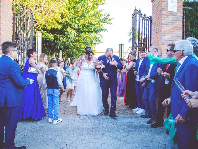 La boda de Mari Carmen y Juanlu en Villafranca De Los Barros, Badajoz 46