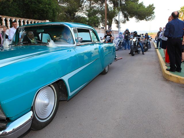 La boda de Carlos y Alexandra en Castelló/castellón De La Plana, Castellón 4