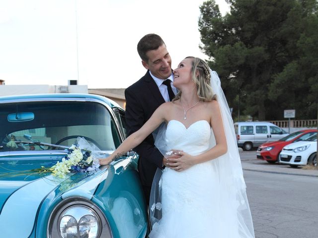 La boda de Carlos y Alexandra en Castelló/castellón De La Plana, Castellón 22