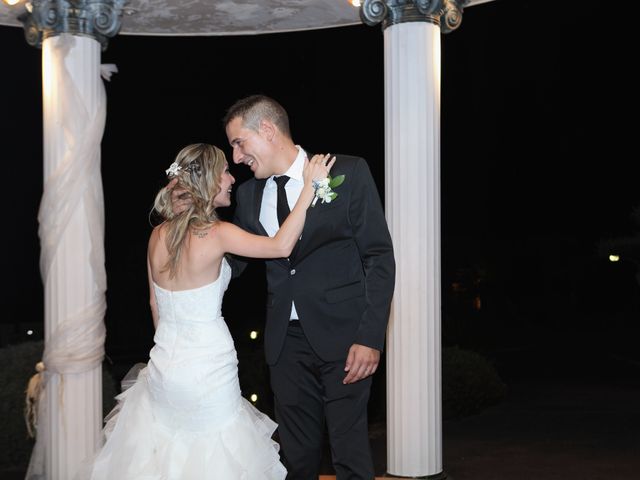 La boda de Carlos y Alexandra en Castelló/castellón De La Plana, Castellón 43