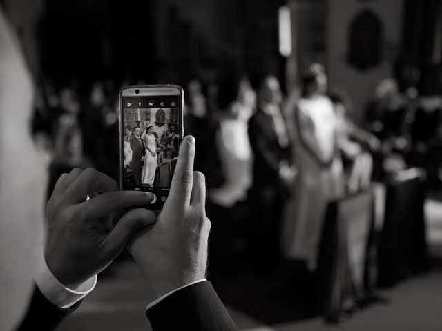 La boda de Juan María y María en Arroyo De San Servan, Badajoz 23