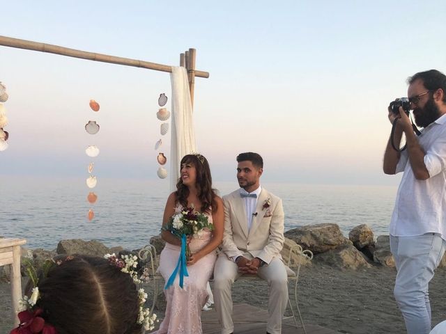 La boda de Juanmi y Marina  en Torre Del Mar, Málaga 25