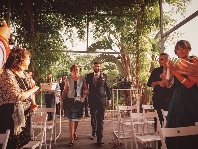 La boda de Alejandro y Carmen en Paterna, Valencia 6