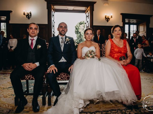 La boda de André y Aldara en Vigo, Pontevedra 32