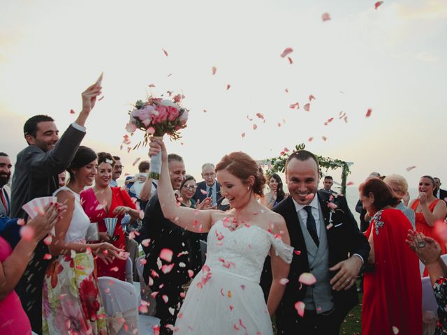 La boda de Roger y Patricia en Puerto De La Cruz, Santa Cruz de Tenerife 24