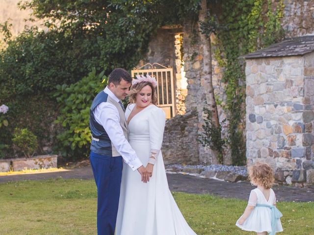 La boda de Adrián  y Isabel en Viveiro (Casco Urbano), Lugo 3