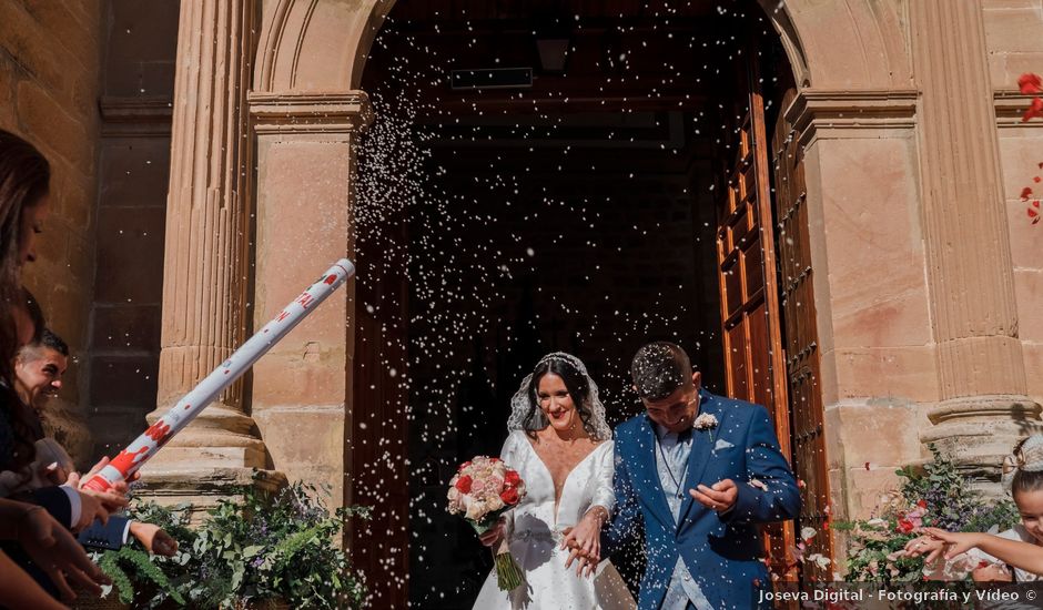 La boda de Antonio y Mónica en Jabalquinto, Jaén