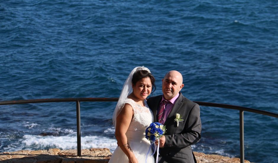 La boda de José Luis  y Doris  en Blanes, Girona