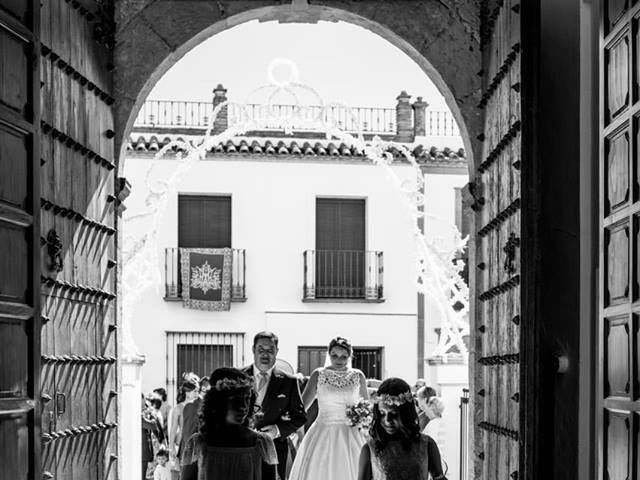 La boda de Juan y María del Carmen en Villafranca De Cordoba, Córdoba 43