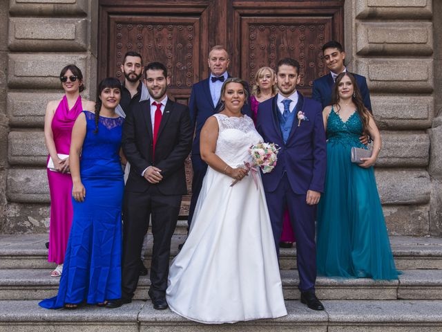 La boda de Maxi y Debora en Toledo, Toledo 26