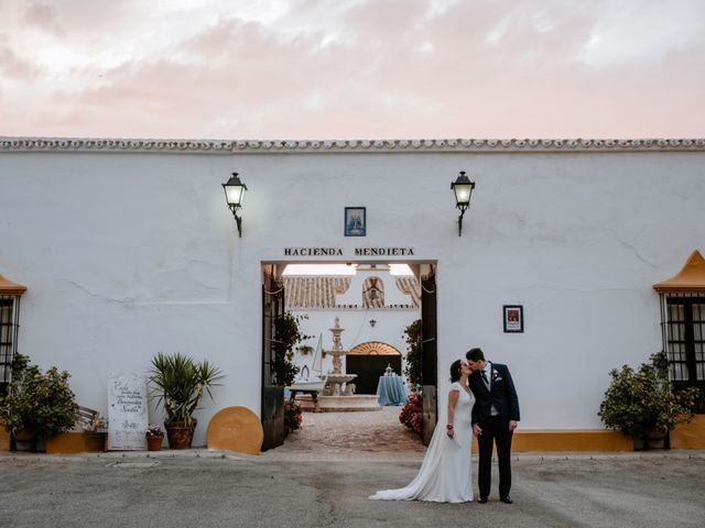 La boda de Jose Miguel y Noelia en Alcala De Guadaira, Sevilla 41