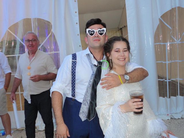 La boda de Adrián y Irene en Ademuz, Valencia 1