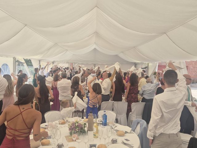 La boda de Adrián y Irene en Ademuz, Valencia 7