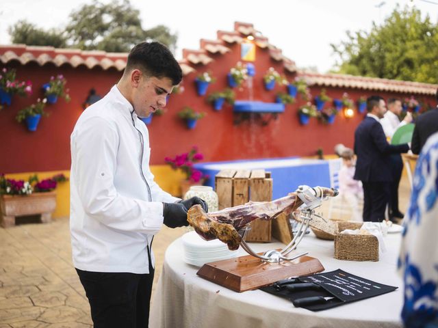 La boda de Javi y Eli en Córdoba, Córdoba 34