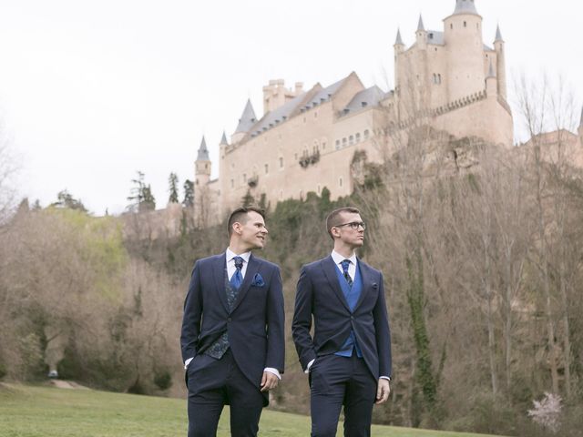 La boda de David y Iván en Segovia, Segovia 27