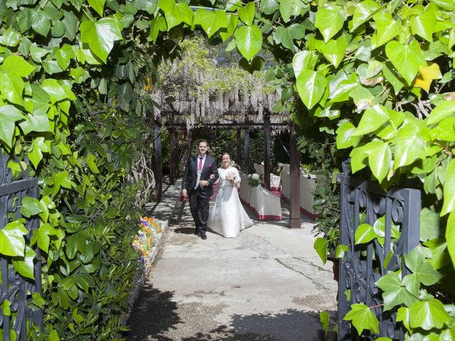 La boda de Carlos  y María Elena  en Illescas, Toledo 43