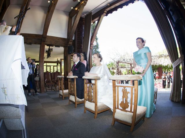 La boda de Carlos  y María Elena  en Illescas, Toledo 47