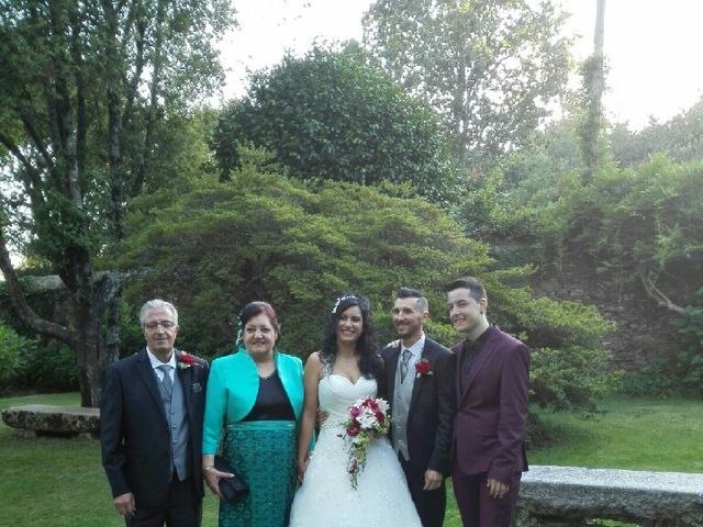 La boda de Manuel  y Nuria  en Narón, A Coruña 15