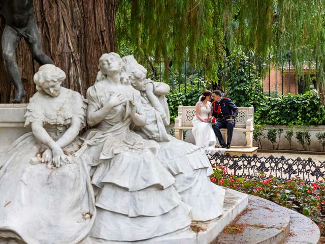 La boda de Antonio  y Natalia  en Sevilla, Sevilla 1