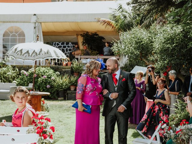 La boda de JOnathan y Carlotta en La Orotava, Santa Cruz de Tenerife 18