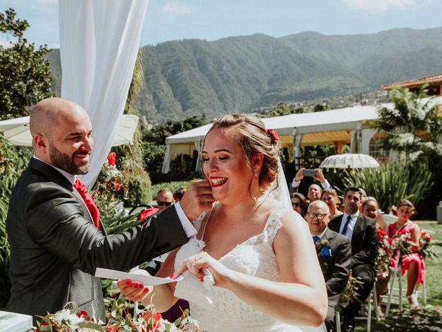 La boda de JOnathan y Carlotta en La Orotava, Santa Cruz de Tenerife 25