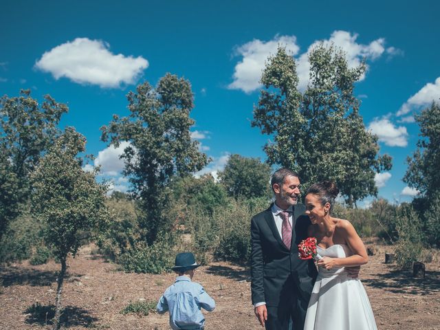 La boda de Angy y Jhoana en Navalafuente, Madrid 211