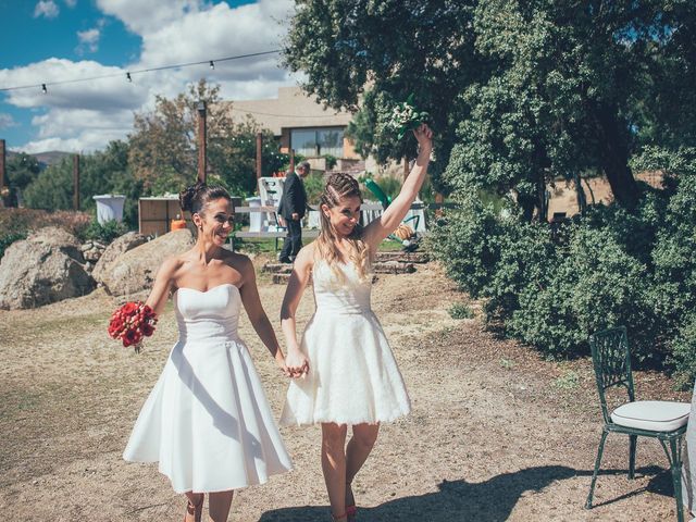 La boda de Angy y Jhoana en Navalafuente, Madrid 299