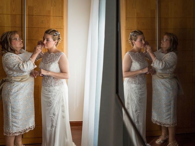 La boda de Albert y Pili en La Senia, Tarragona 26