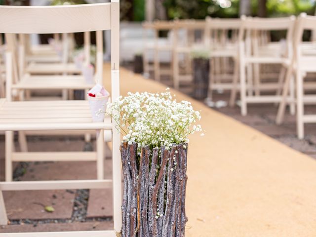 La boda de Marc y Thais en Sant Vicenç De Montalt, Barcelona 30