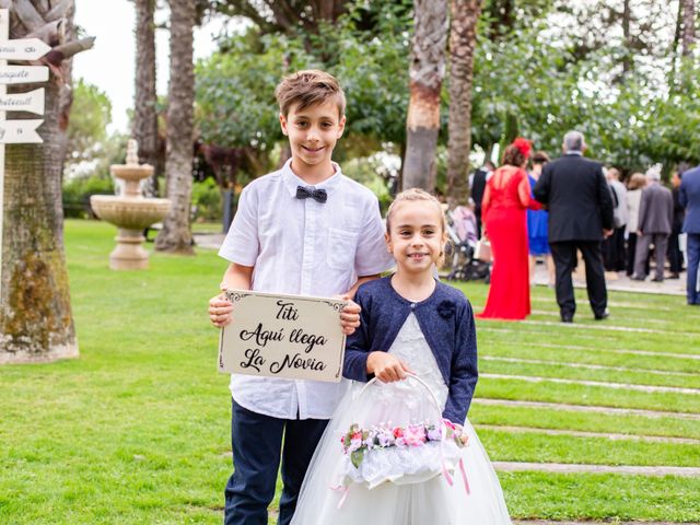 La boda de Marc y Thais en Sant Vicenç De Montalt, Barcelona 36